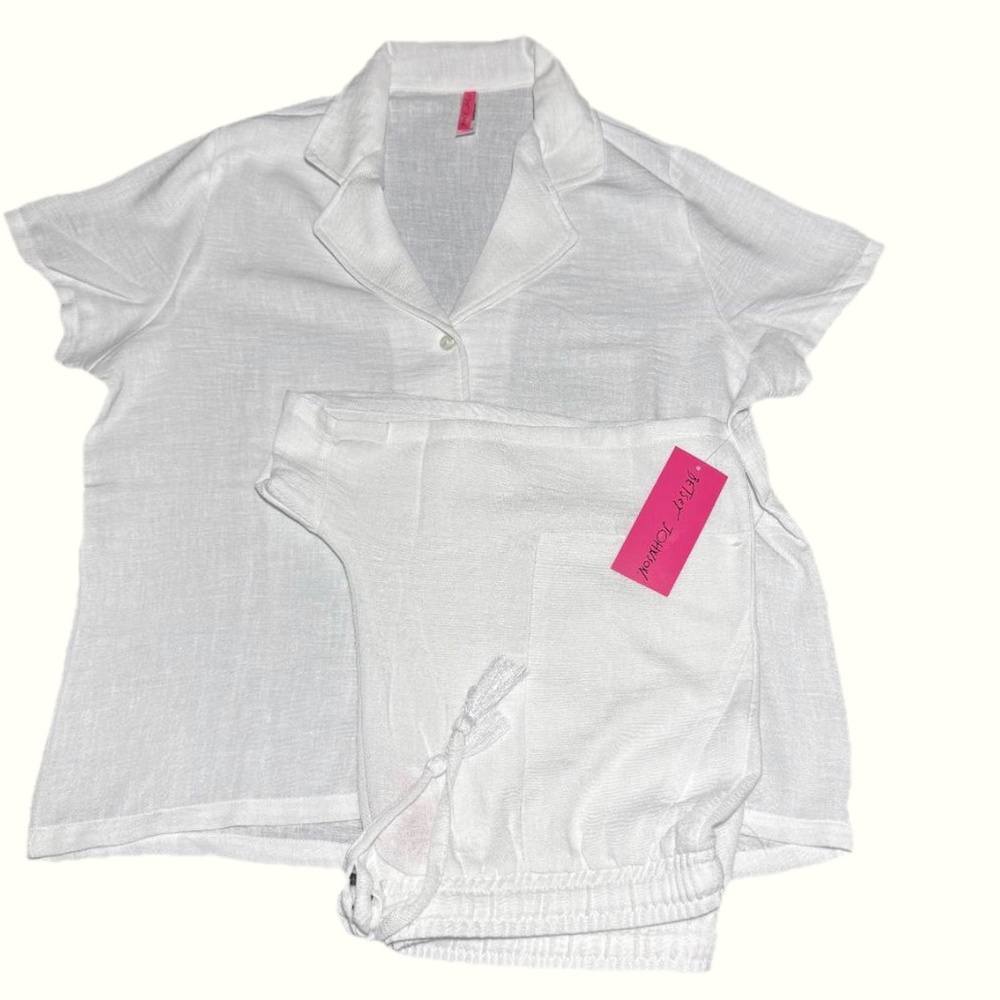 NWT Betsey Johnson 2 Piece Button Down Shirt & Short Set White Size Medium - Picture 3 of 13